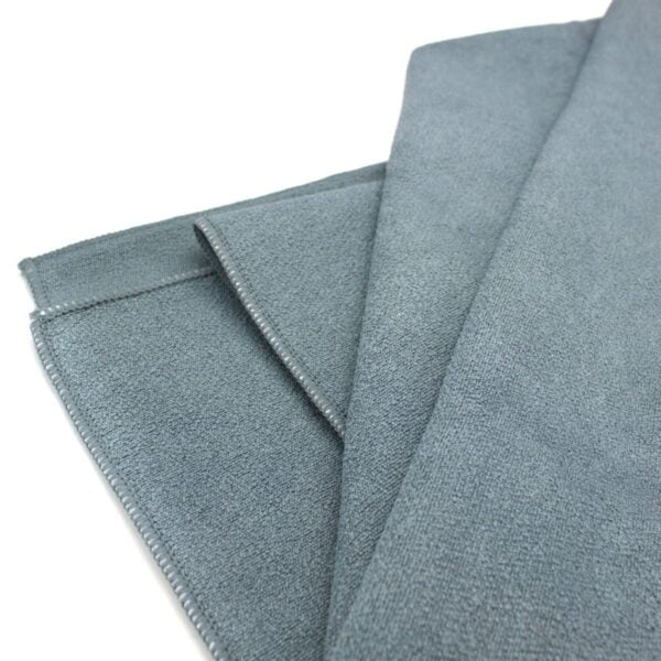 grey Non Slip Microfiber Hot Yoga Towel with Carry Bag2